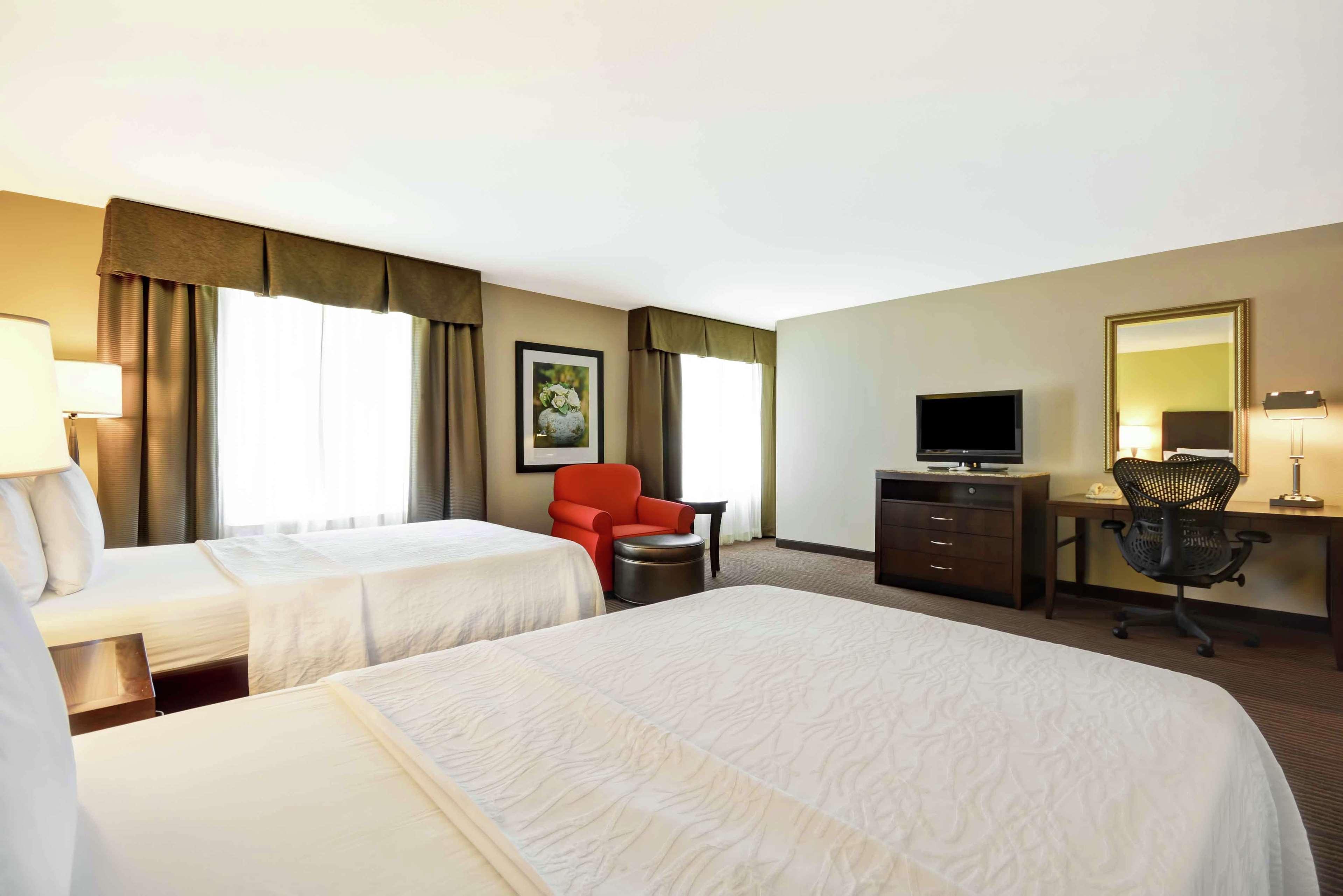 Hilton Garden Inn Fort Myers Exterior foto